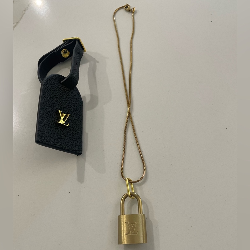 Padlock 🔓 pendant and leather bag charm